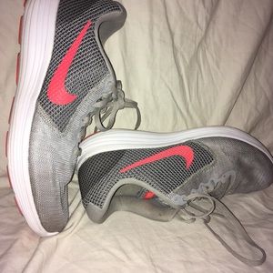 Women's Nike Revolution Sneakers Sz. 10
